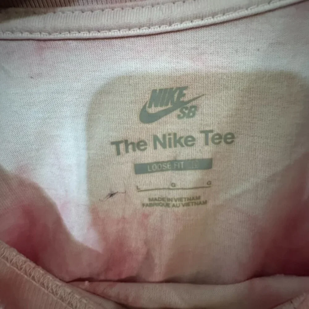 Pink Nike tie Dye Tee Shirt T-shirt Handmade Size Large  Short Sleev